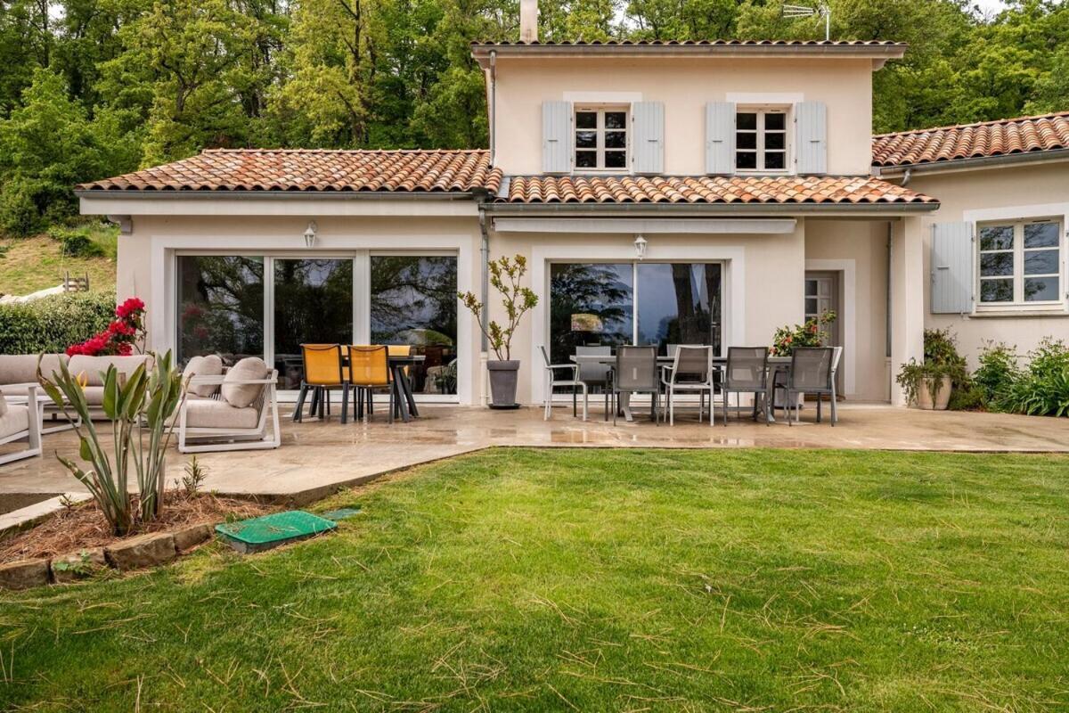 La Villa Moursoise 4 Etoiles Luaran gambar